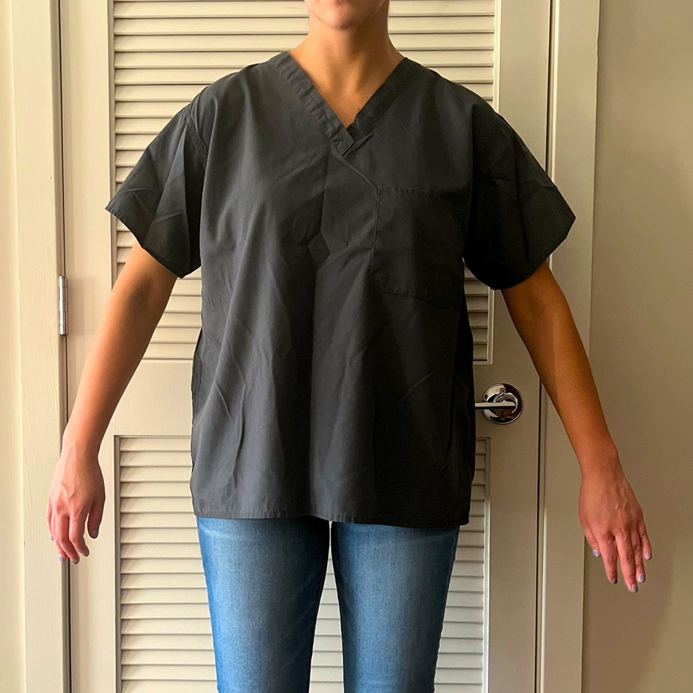 GEM grey scrub top